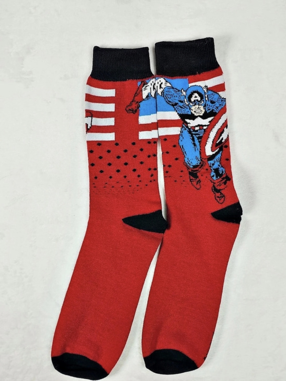 Marvel Captain America Character Crew Socks Red & Blue